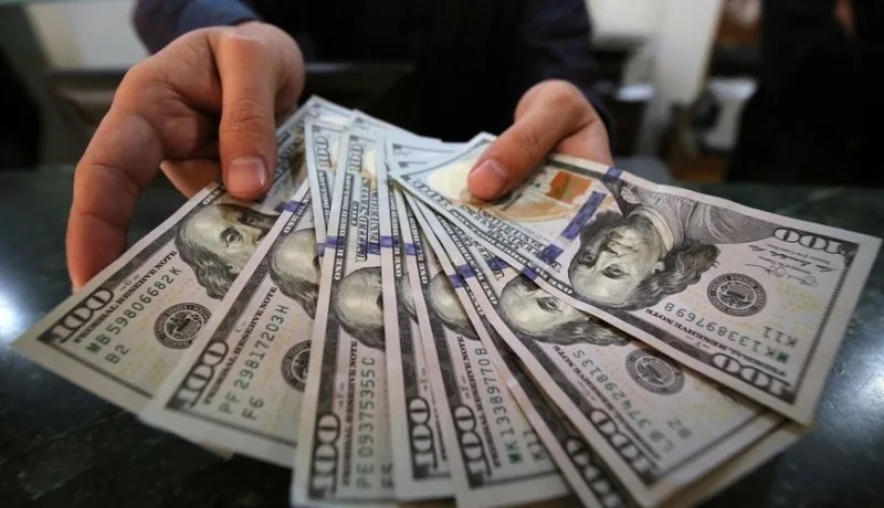 Dollar 3 manat olacaq?