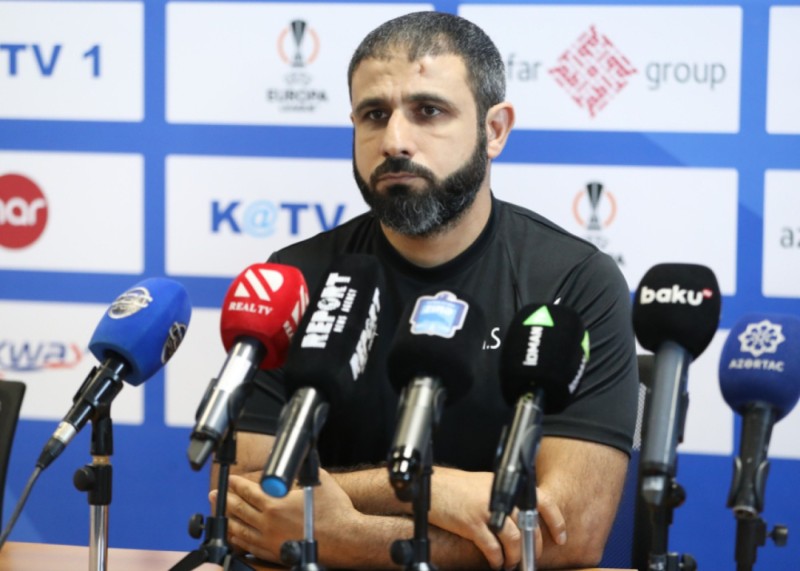 "Futbolçularımdan gözləntilərim böyükdür" - Rəşad Sadıqov