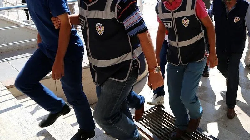 20 FETÖ-cü saxlanıldı