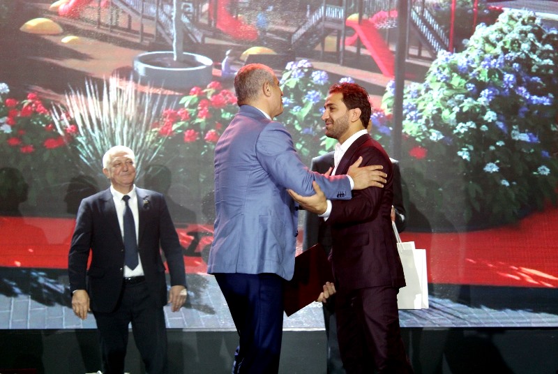 Olimpiya çempionu olan 4 cüdoçuya və 2 məşqçiyə mənzil verildi - SİYAHI