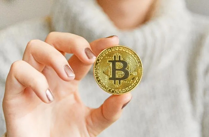Bitkoin istifadəçilərinin itkiləri 65 milyon dolları keçib