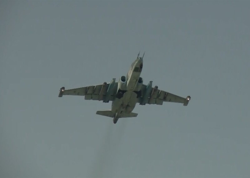 Su-25 Ukrayna Silahlı Qüvvələrinə zərbə endirdi