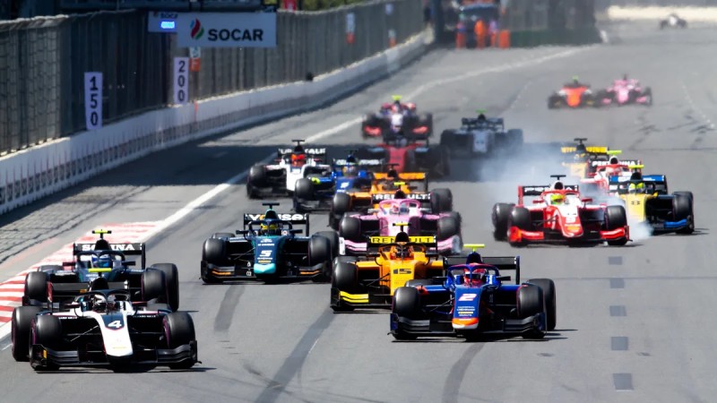 Formula 2: Bakıdakı yarışda sıralama turu start götürüb