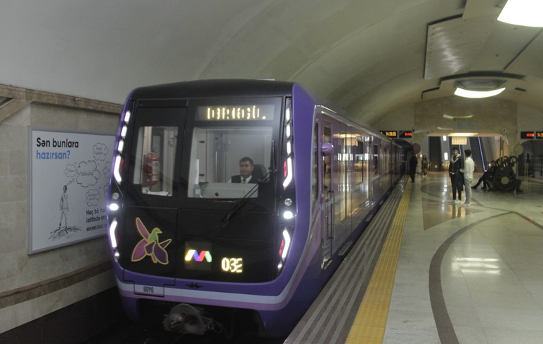 Bakı metrosu payız-qış rejiminə keçir