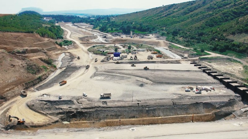 Yengicə su anbarında tikinti işləri davam edir - FOTO