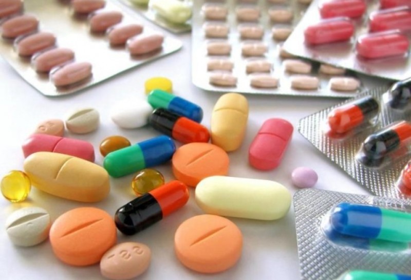 Antibiotikin xeyri ilə yanaşı ziyanı da var