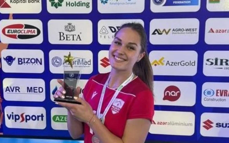 "Azərreyl" serbiyalı voleybolçu transfer etdi
