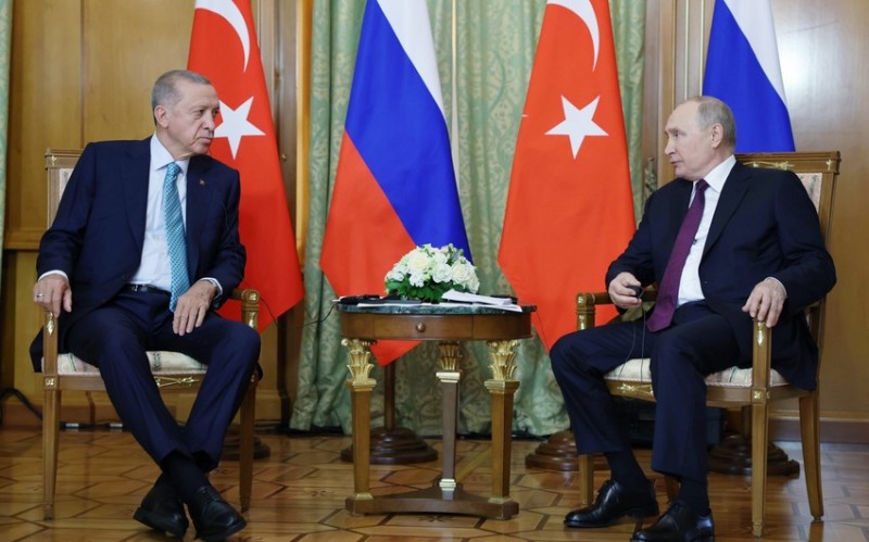 Putin və Ərdoğan arasında telefon danışığı olub