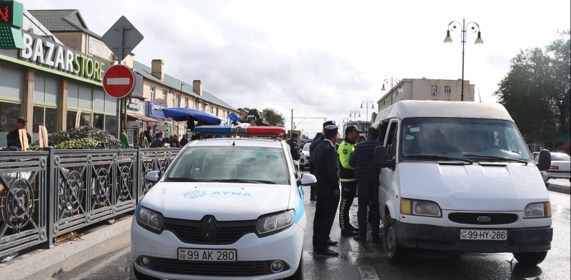 Tanınmış müğənni AYNA-nı ittiham etdi: NARAZIYAM... - FOTO