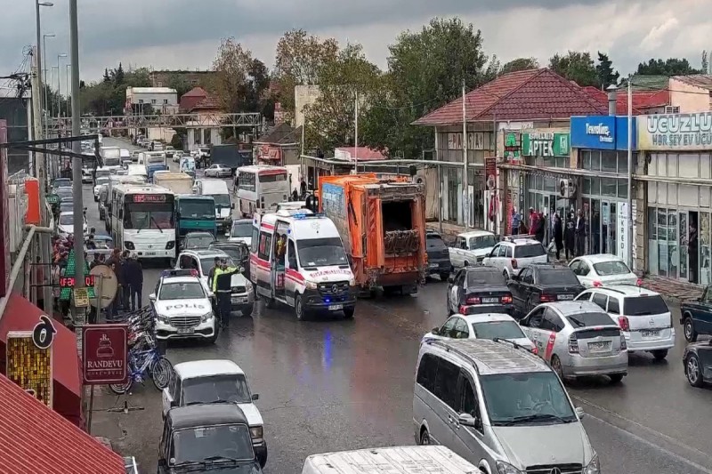 Zabratda piyadanı maşın vurub - FOTO