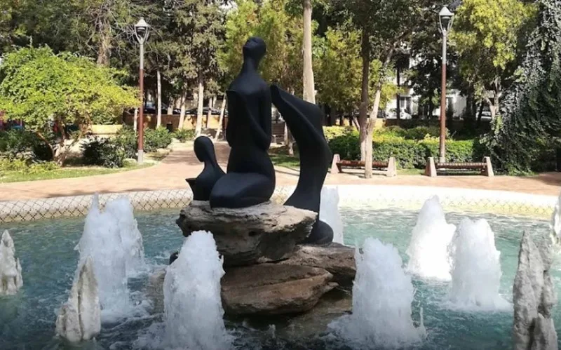Xaqani bağının bir hissəsinin zəbt edilməsi iddialarına MÜNASİBƏT