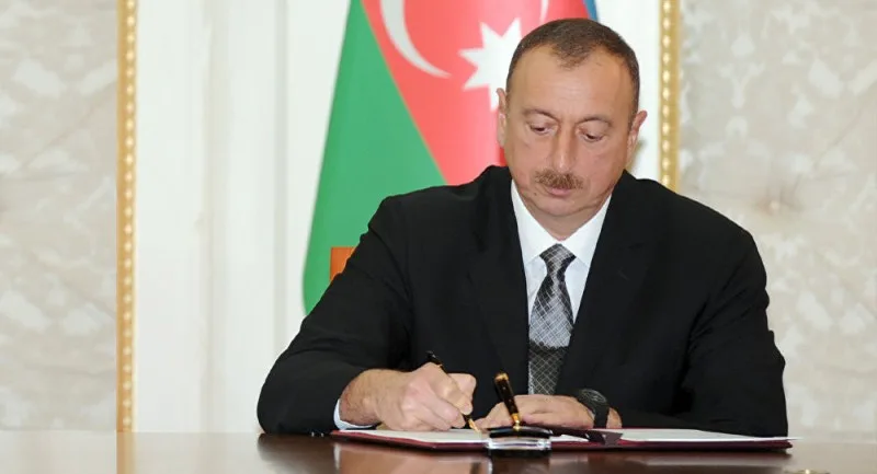 Prezident onları TƏLTİF ETDİ - SİYAHI