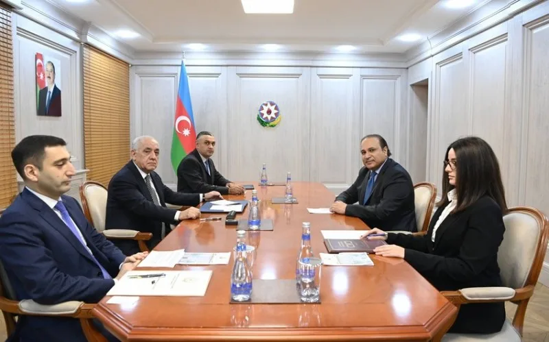 Əli Əsədov KAICIID-in Baş katibi ilə görüşdü