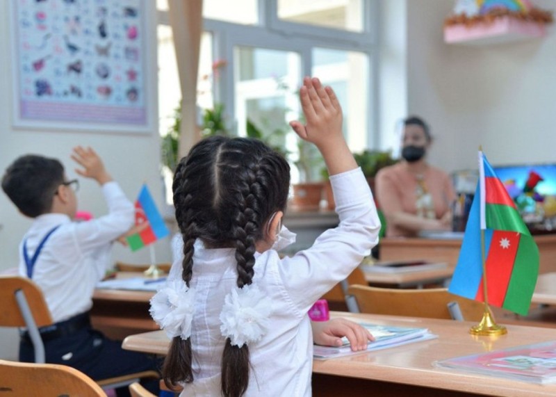 Sabahdan məktəblilərin 17 günlük tətili başlayır