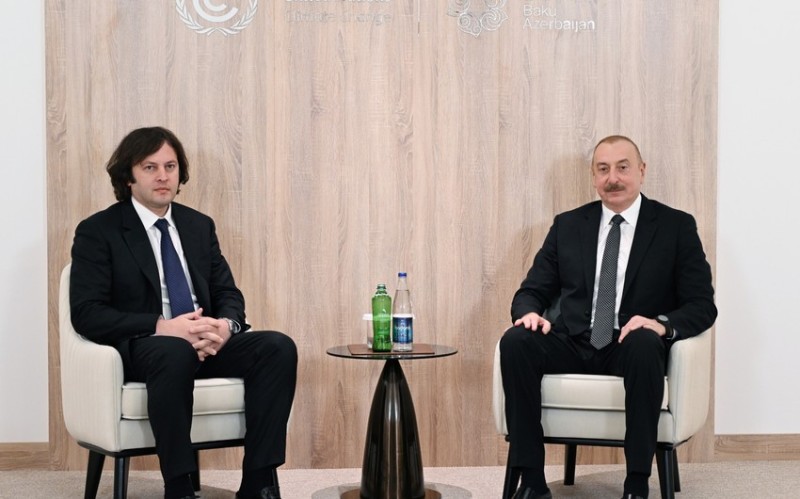 Azərbaycan Prezidenti və Gürcüstan Baş naziri bir-birilərini qarşılıqlı rəsmi səfərə dəvət ediblər