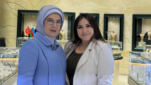 Əminə Ərdoğan Moskva Univermağında - FOTO/VİDEO