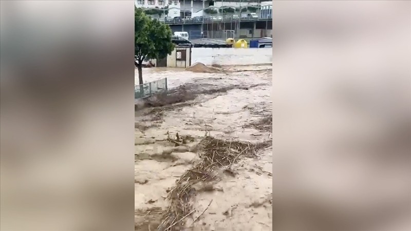 İspaniyada güclü yağışlar davam edir