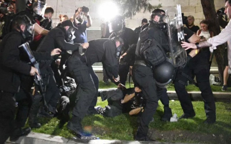 Gürcüstanda polis partlayış törətmək istəyən şəxsi saxladı