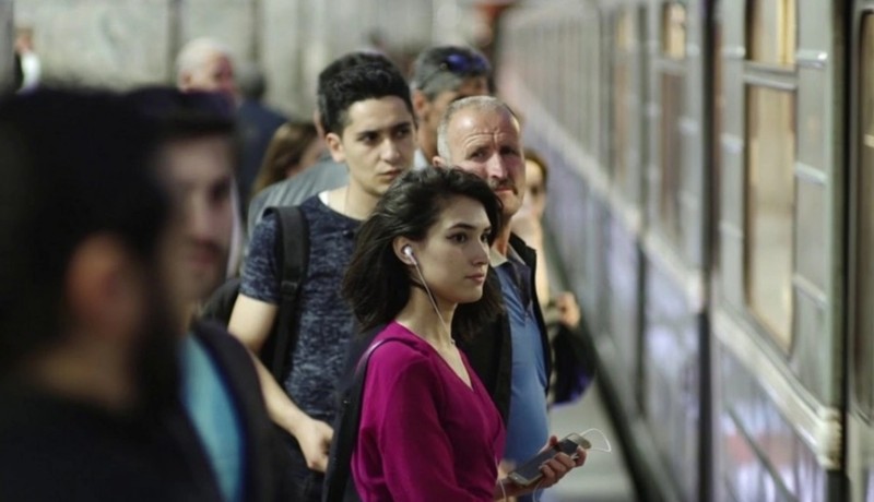 Metroda yenə problem yarandı: Sərnişinlər düşürüldü - RƏSMİ AÇIQLAMA - YENİLƏNİB