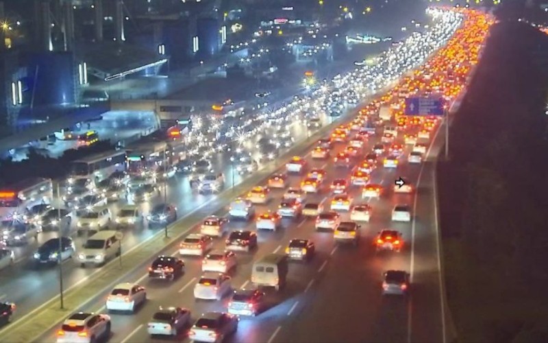 Bu yollarda tıxac var - SİYAHI
