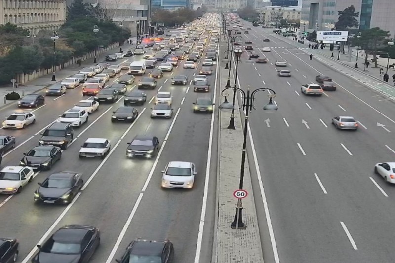 Bu yollarda sıxlıq var - SİYAHI