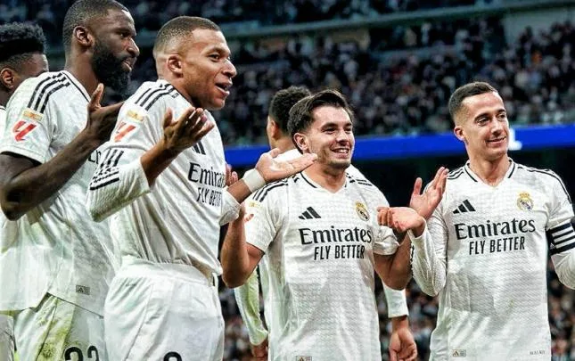 "Real" 2-ci yerə 4 qolla yüksəldi