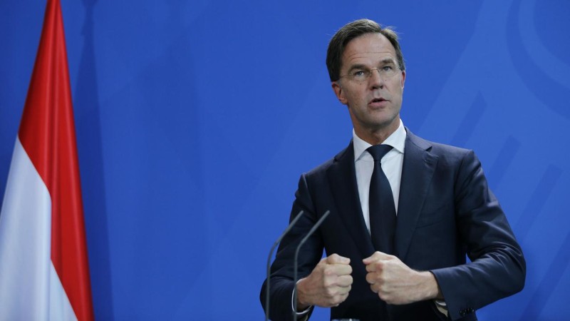 Rutte: Bəzi ölkələr müdafiə sənayesinə daha çox pul xərcləməlidir