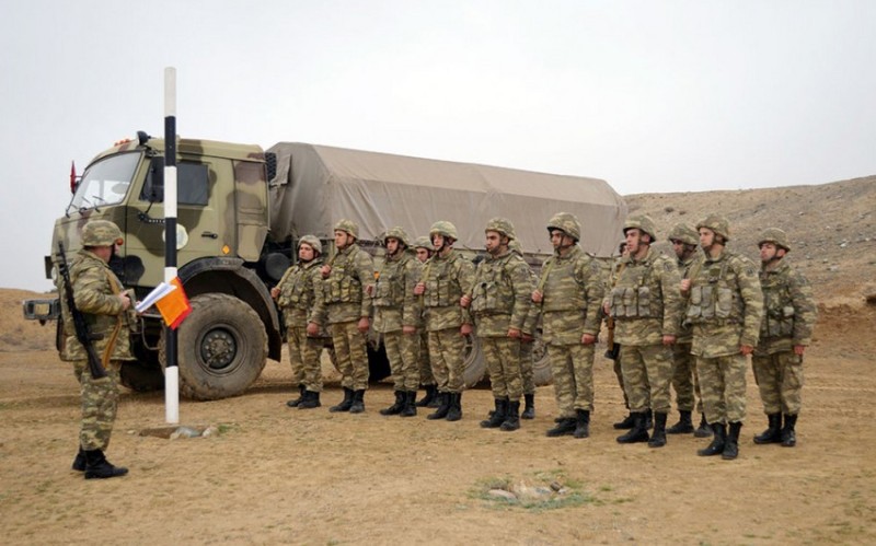 Hərbi vəzifəlilərin hərbi təlim toplanışlarına necə çağırılacaqları müəyyənləşib