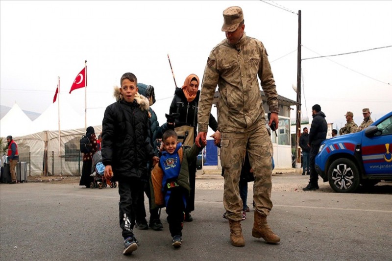 Son 15 gündə Türkiyədən 25 min suriyalı ölkəsinə qayıdıb