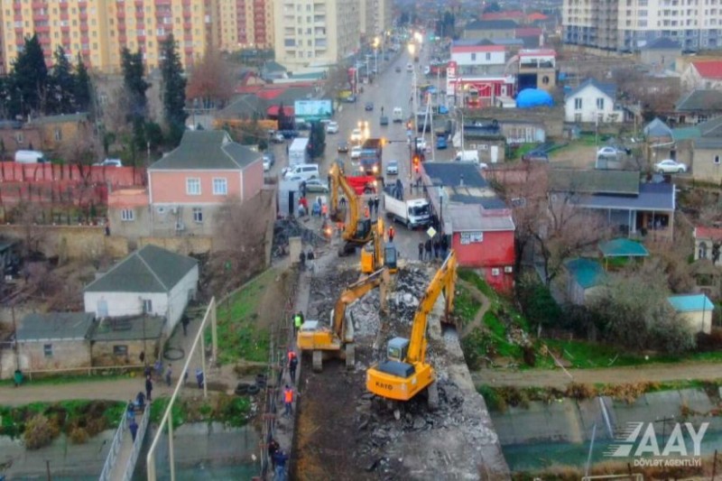 Təmirə bağlanan Saray körpüsündə SON VƏZİYYƏT