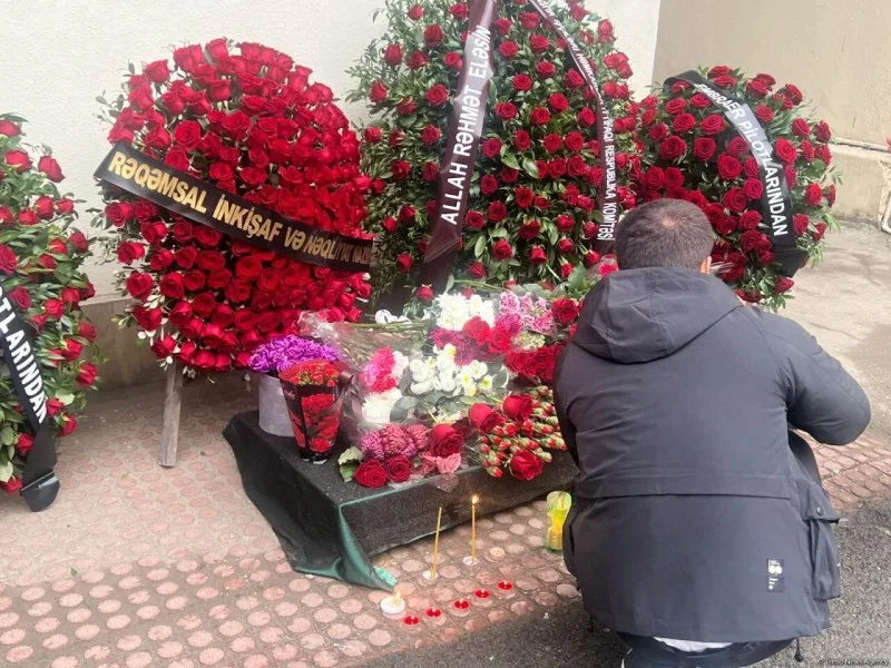 Aleksandr Kalyaninovun xatirəsi yad edilir - FOTOLAR