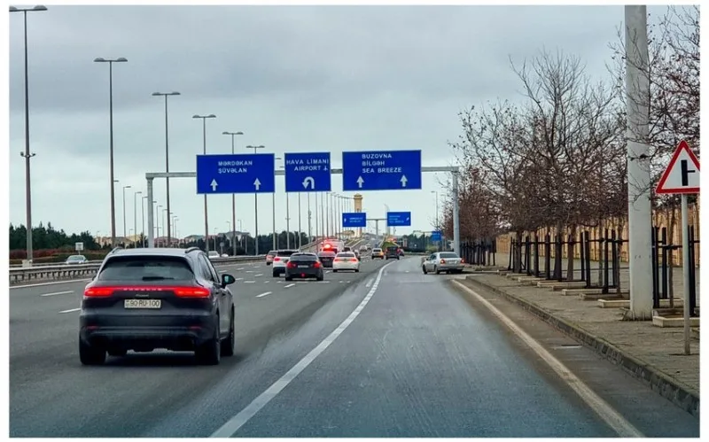 Bu marşrut üzrə 185 məlumat lövhəsi quraşdırılıb