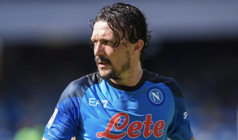 Mario Rui Napolidən ayrıldı