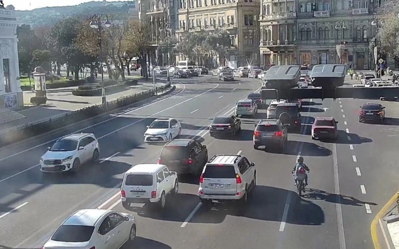 Bu yollar sıxlıqdır