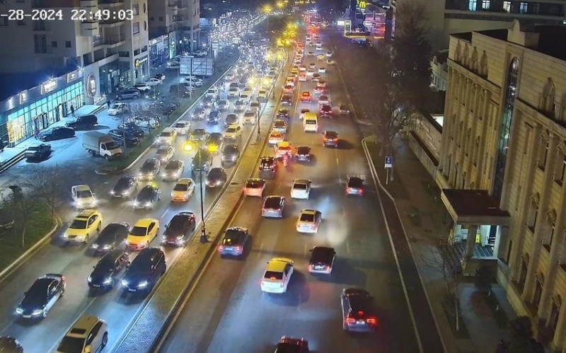 Bakıda bu yollarda tıxac var - SİYAHI 