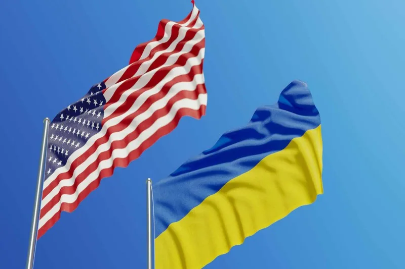 Amerikalı politoloq: "Ukrayna 12-18 ay ərzində çökəcək"