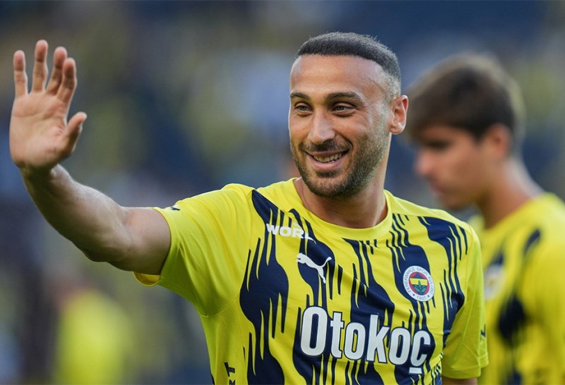 Cenk Tosun “Fənərbağça”dan ayrılmağa hazırlaşır