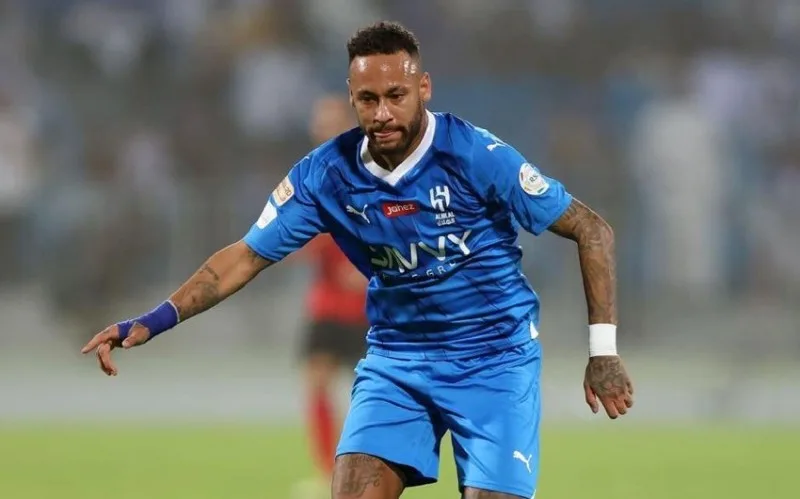 Neymar bu klub ilə danışıqlara başladı
