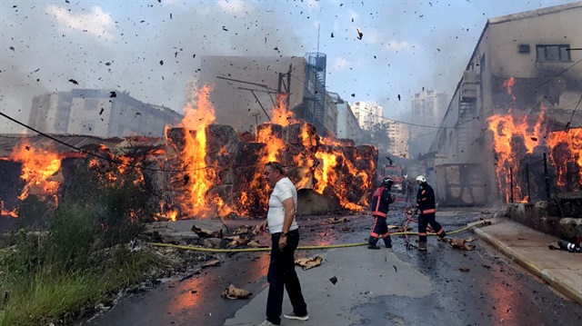 Türkiyədə daha bir yanğın: 250 nəfərin yaşadığı konteynerlər...