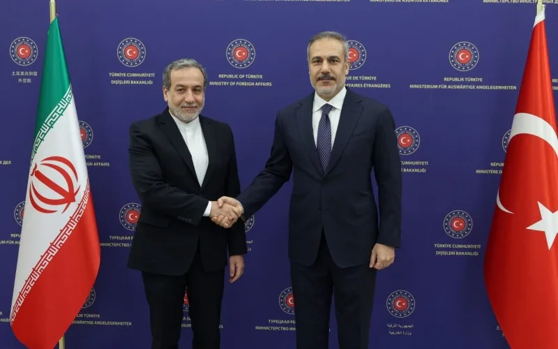 Hakan Fidan iranlı həmkarı ilə müzakirə APARDI