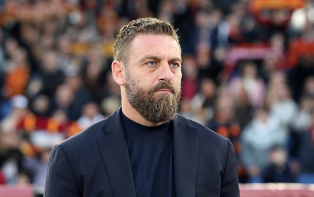 De Rossi doğma klubunu iflas olmaqdan xilas etdi