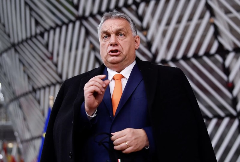 Orban: Tramp indidən dünyanı alt-üst edib