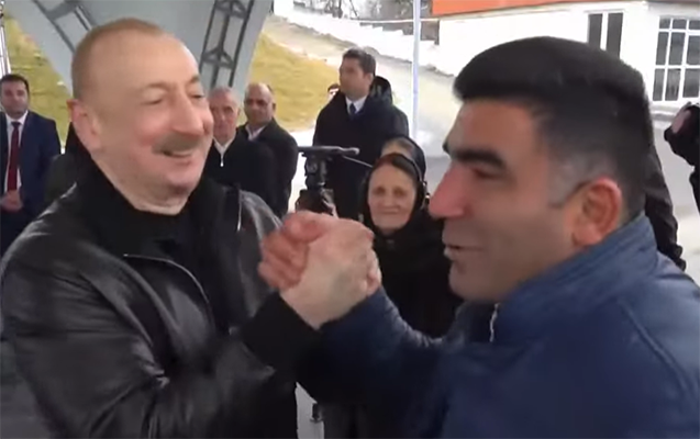 Prezident: “Maşallah, sənin də yumruğun yaxşıdır” - VİDEO