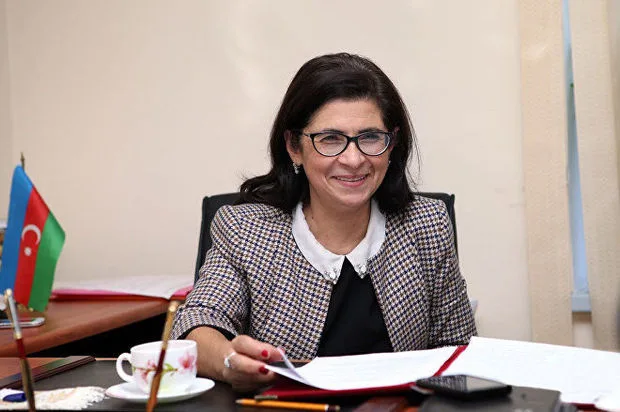 Fərəh Əliyeva: "Konstitusiya bizə geniş hüquqlar verir"