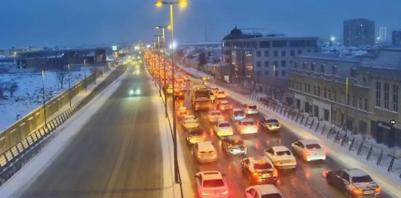 Bakının bu küçələrində tıxac var - SİYAHI