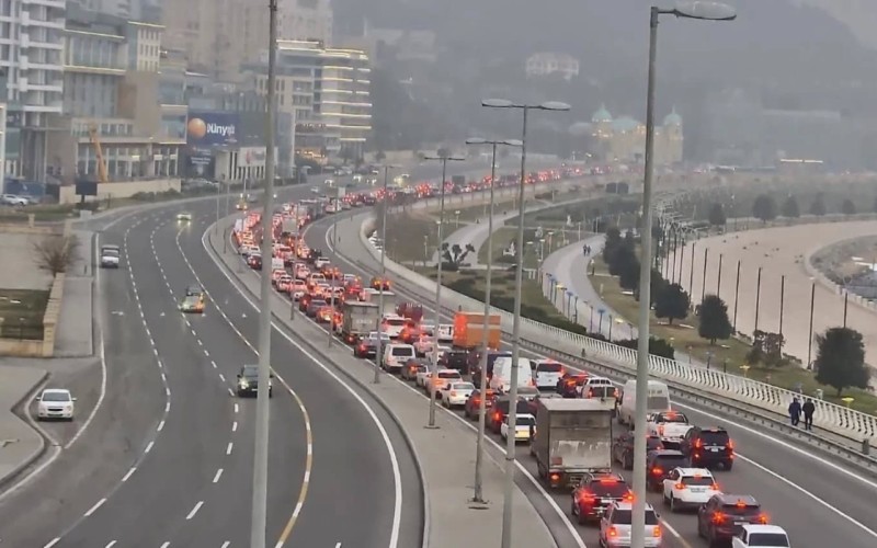 Hazırda bu istiqamətlərdə sıxlıq var - SİYAHI