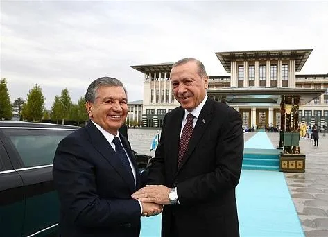 Mirziyoyev Ərdoğana zəng etdi
