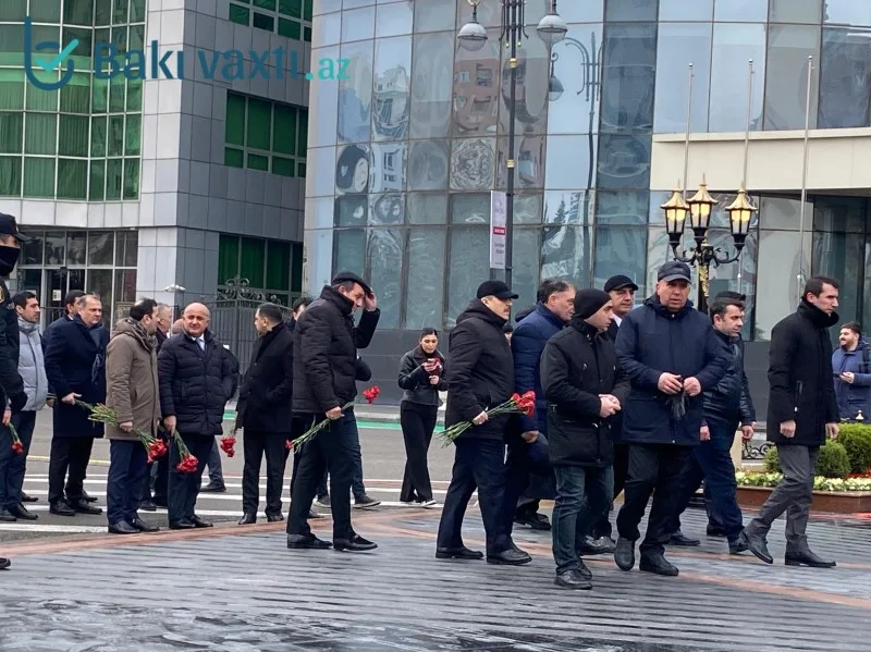 Xocalı faciəsinin qurbanları anılır - FOTOLAR