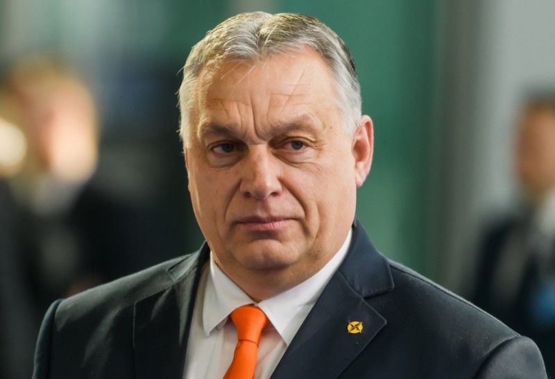 Orban: Ukraynanın Aİ-yə daxil olması ağlasığmazdır