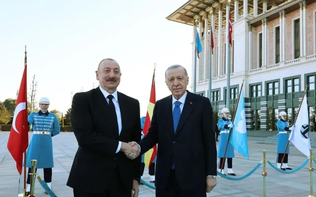 Prezidentin Türkiyə səfərindən - VİDEO